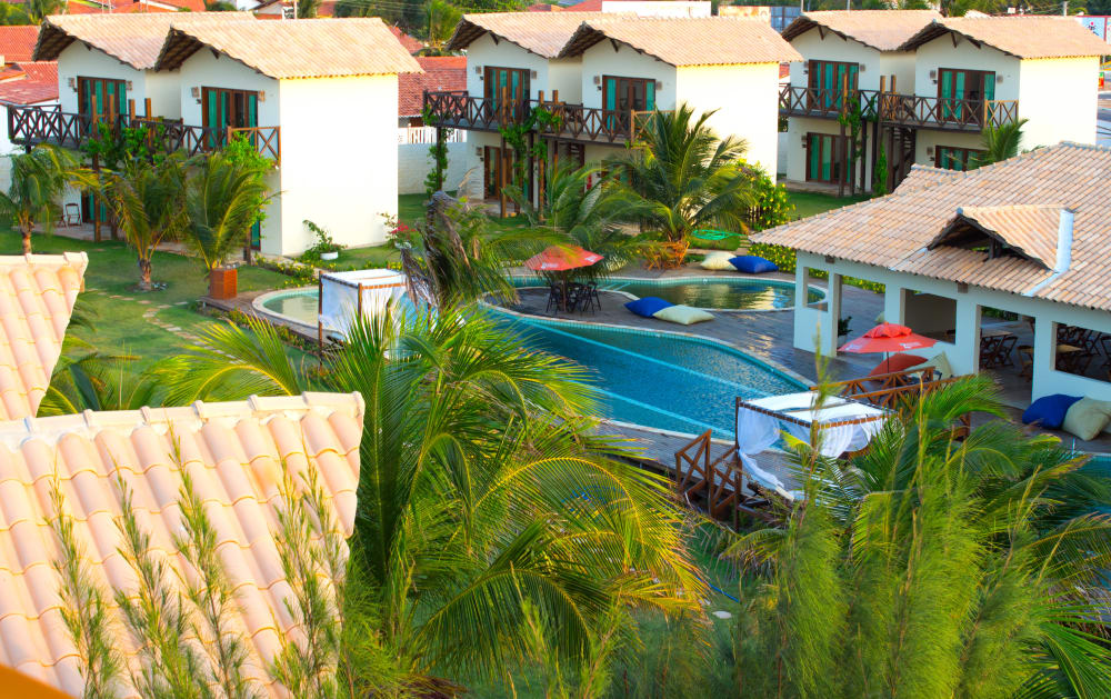 FOLHA EMPRESARIAL: Pousada Coqueiro Beach, Requinte, Charme, Conforto e Tranquilidade no Litoral do Piauí.