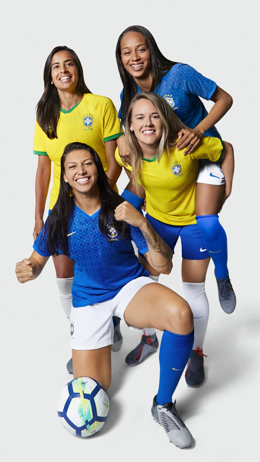 Seleção Brasileira Feminina ganha novos uniformes para a Copa do Mundo