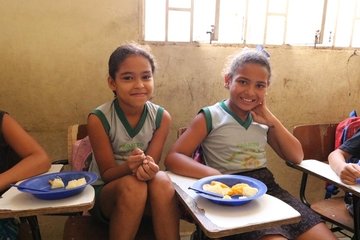 Banco de Alimentos da Nova Ceasa doa 20 toneladas de alimentos a entidades
