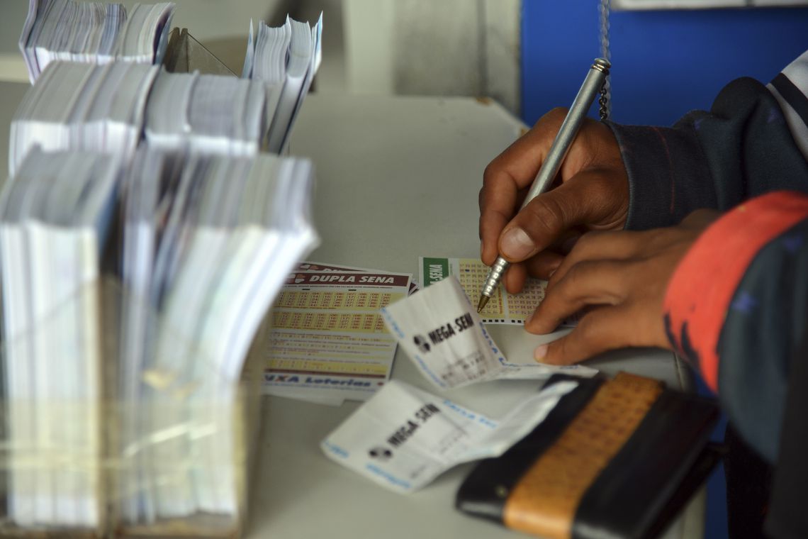Mega-Sena sorteia nesta quarta prêmio acumulado de R$ 170 milhões
