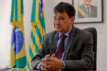 Governador prorroga prazo de concurso da Uespi por mais um ano