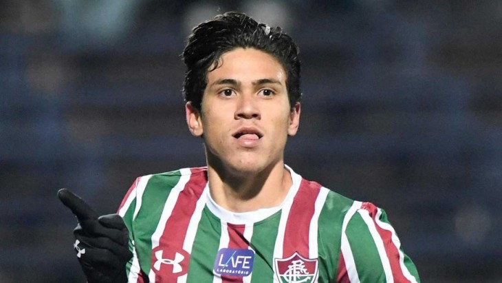 Fluminense bate o pé por multa e Flamengo desiste de Pedro