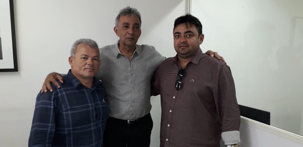 Continua grande a movimentação de prefeitos com Pedro Calixto no Palácio de Karnak