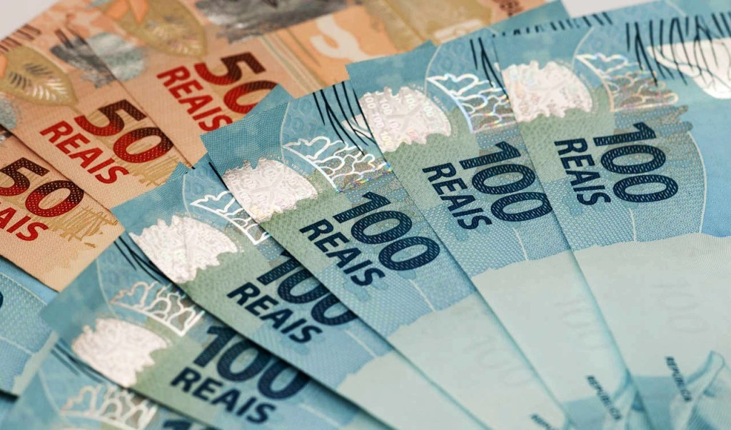 Arrecadação mostra sinais de recuperação gradual da economia