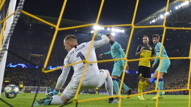 Champions: Ter Stegen brilha em empate do Barcelona com o Borussia Dortmund