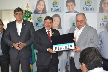 Nova placa Padrão Mercosul é adotada no Piauí