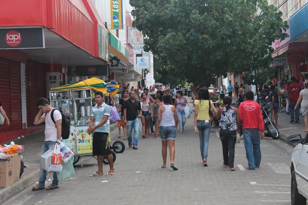 Veja como vai ser o funcionamento do comércio no feriado