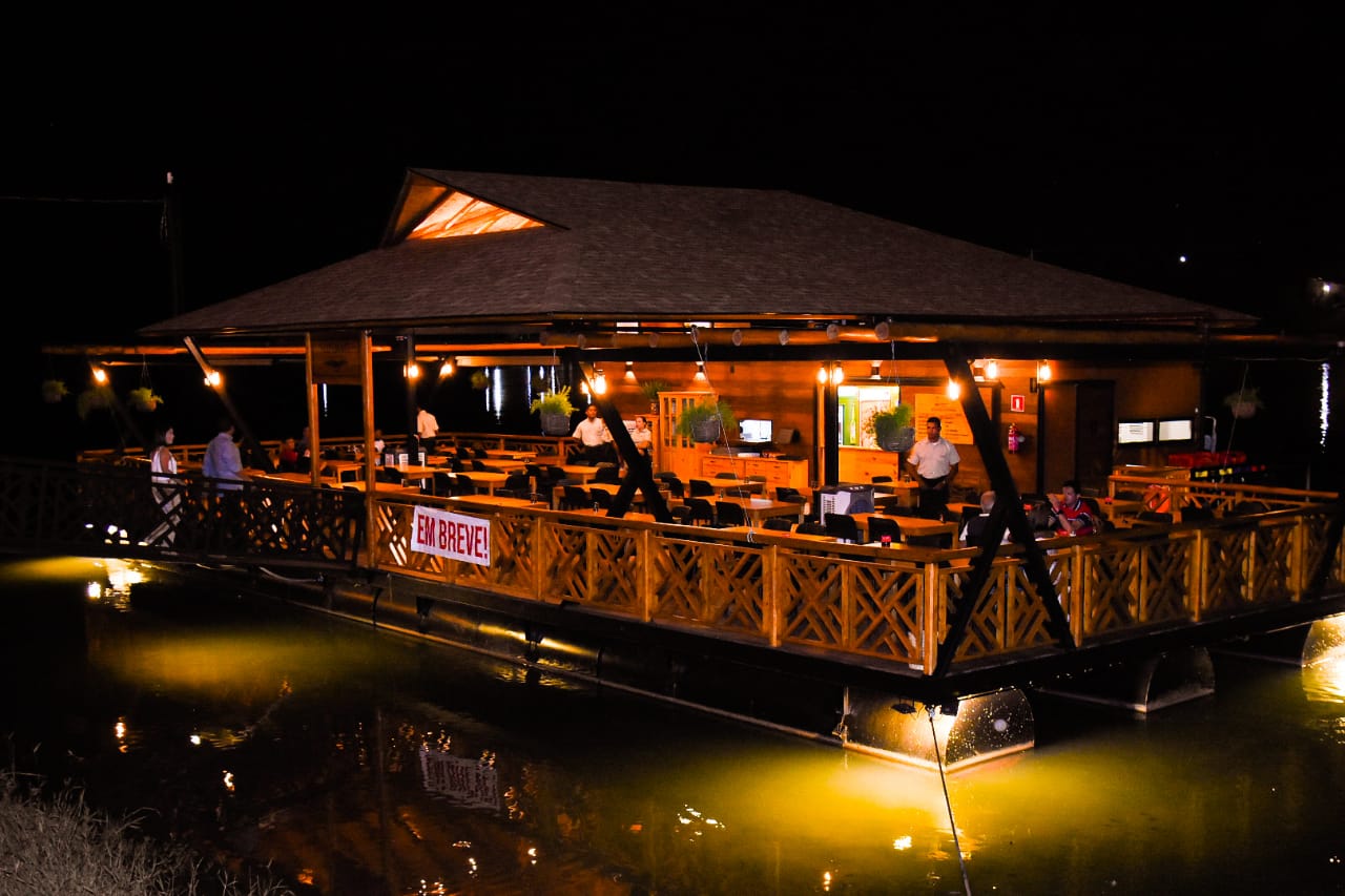 Restaurante Flutuante é reinaugurado em Floriano