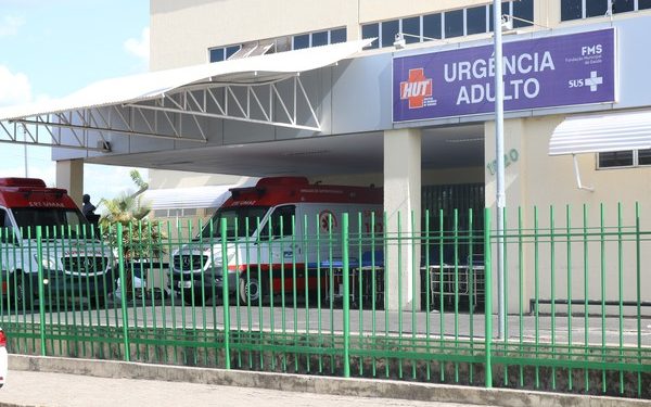 Mulher baleada no rosto por ex-marido morre após 5 dias internada no HUT