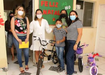 Crianças de Paquetá do Piauí são contempladas com bicicletas através de concurso promovido pela Assistência Social