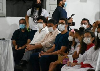 Governador Wellington Dias entrega escola, matadouro e assina ordem de serviço para alargamento de ponte em Santa Rosa