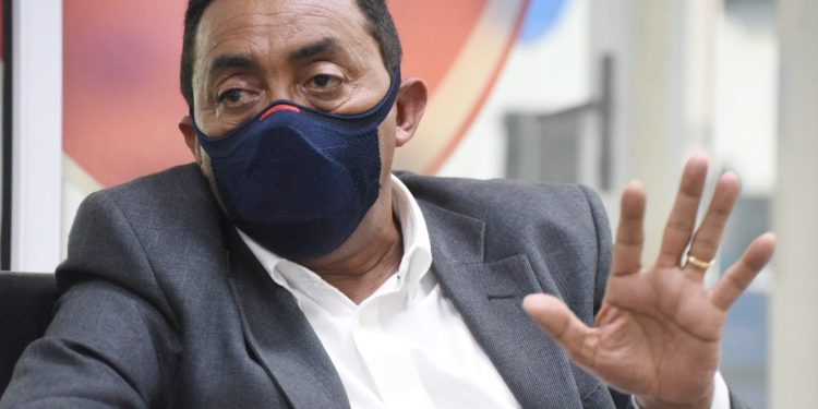 Em entrevista ao TV O Dia Joel confirma que deixará cargo de prefeito em 31 de março
