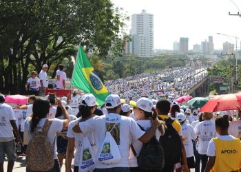 De volta às ruas em 2022, Caminhada da Fraternidade realiza lançamento oficial