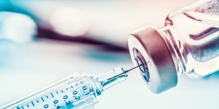 Vacinação contra a gripe começa hoje (4) em todo o país
