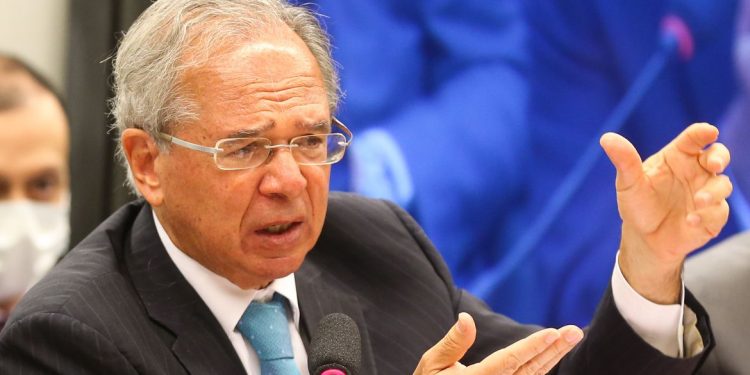 Governo Federal poderá usar excesso de arrecadação para corrigir tabela do IR