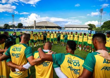 Após mudança de comando técnico Altos se reapresenta de olho no Flamengo