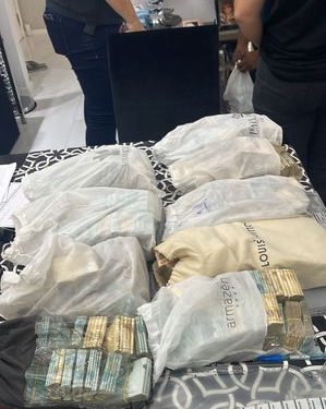 Polícia apreende R$ 1,2 milhão com delegada em operação no Rio de Janeiro