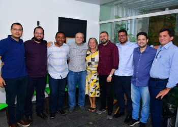 Padre Walmir, ex-prefeito de Picos pelo PT, anuncia apoio a Silvio e Joel