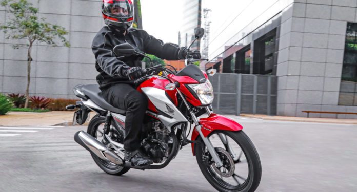 Vendas de motos no Brasil aumentam 13% em abril; veja as mais emplacadas