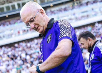 Dorival Júnior recebe proposta do Flamengo e deixa o Ceará