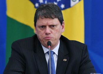 TRE aceita domicílio eleitoral e Tarcísio poderá ser candidato ao governo de SP