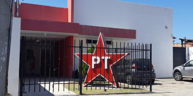 Número 1313 gera impasse no PT do Piauí e deputado fala em ir à Justiça