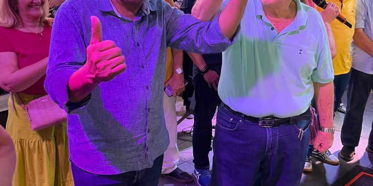 Joel participa do aniversário de Gracinha Mão Santa e recebe total apoio do Prefeito Mão Santa a sua pré-candidatura