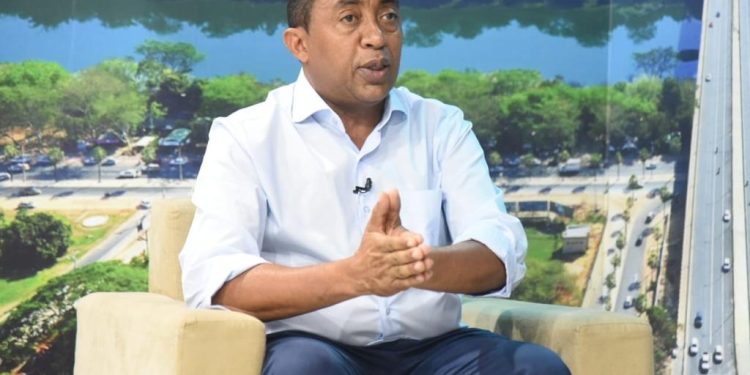 “Minha candidatura não está vinculada a Lula ou Bolsonaro, diz Joel Rodrigues