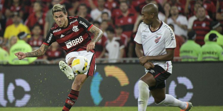 Athletico-PR e Flamengo decidem nesta quarta(17) quem vai à semifinal da Copa do Brasil