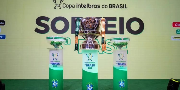 Final da Copa do Brasil: sorteio do mando de campo de Corinthians x Flamengo