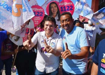 Joel intensifica campanha e realiza caminhada na zona Leste de Teresina