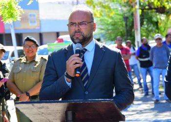 Vereadores participam oficialmente da abertura da Semana da Pátria em Floriano
