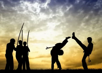 Grupo de Capoeira Estilo Brasileiro realiza o 10º Batizado e Troca de Cordas em Canto do Buriti