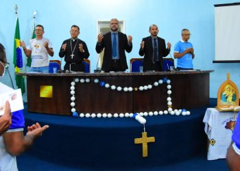 Câmara Municipal celebra os 15 anos do Terço dos Homens na Diocese de Floriano em sessão solene