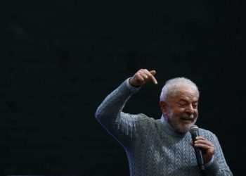 Lula critica a tecnologia e diz que não sabe como criar novos empregos no Brasil