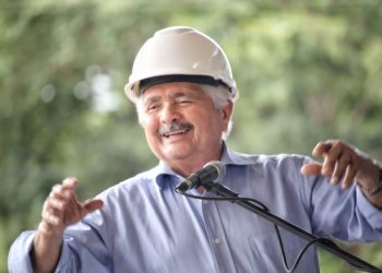 Elmano Férrer anuncia início das obras da nova ponte sobre o Rio Parnaíba, nos Cerrados