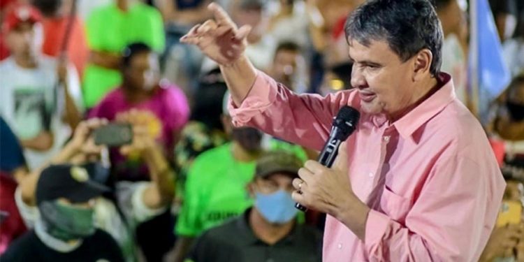 Wellington Dias prevê aumento de 2% no salário mínimo caso Lula seja eleito