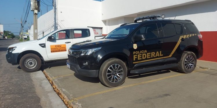 PF cumpre mandados em distribuidora de medicamentos na zona Sul de Teresina e em cidades no Maranhão