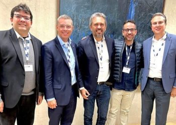 Governador Eleito Rafael Fonteles se reúne com gestores eleitos em Oxford, na Inglaterra