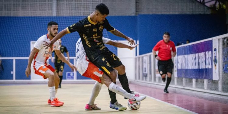 AABB goleia Einstein e joga nesta quinta (10) semifinal do Piauiense de Futsal