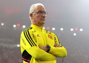 Dorival Júnior não é mais técnico do Flamengo