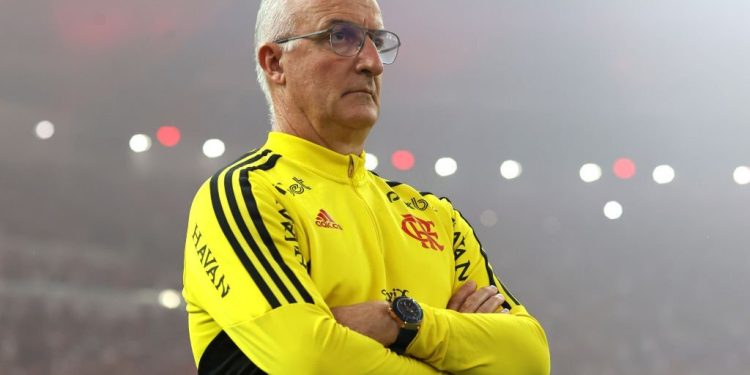 Dorival Júnior não é mais técnico do Flamengo