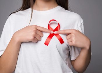 Dia Mundial de Combate à AID​S: conscientização e informação