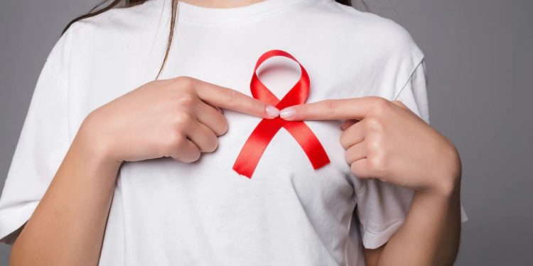 Dia Mundial de Combate à AID​S: conscientização e informação