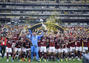 Flamengo assume liderança do ranking mundial de clubes; Palmeiras é 3º