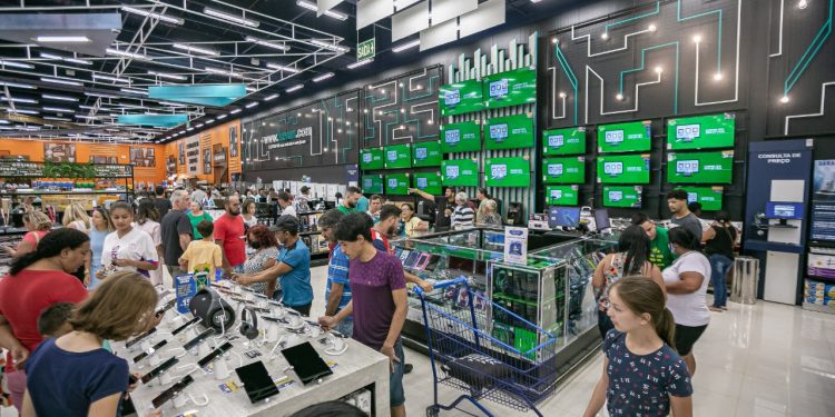 Havan realiza Liquida Pós-Natal em todas as 174 megalojas