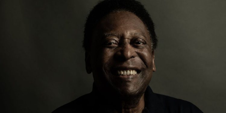 Estrelas do futebol da Copa do Mundo de 2022 lamentam morte do Rei Pelé