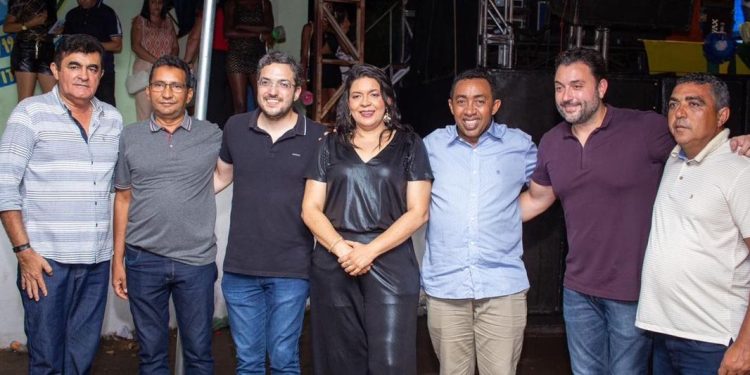 SÃO LUÍS DO PIAUÍ: Joel Rodrigues e Deputado Federal eleito Átila Filho visitam a cidade