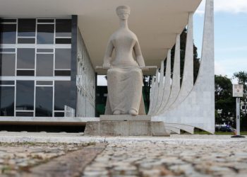 PESQUISA PODERDATA: STF melhora avaliação, mas é ruim ou péssimo para 40%