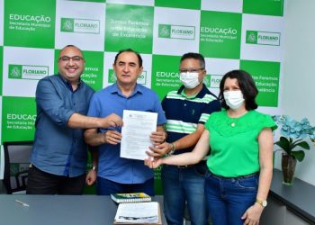 Prefeitura de Floriano lança edital de matrículas para o ano letivo de 2023